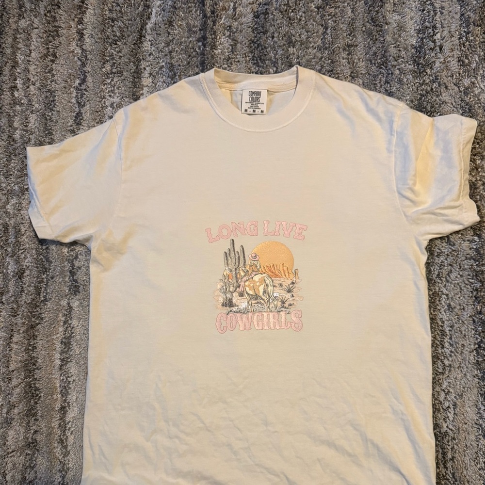 Cream Graphic Short Sleeve Tee